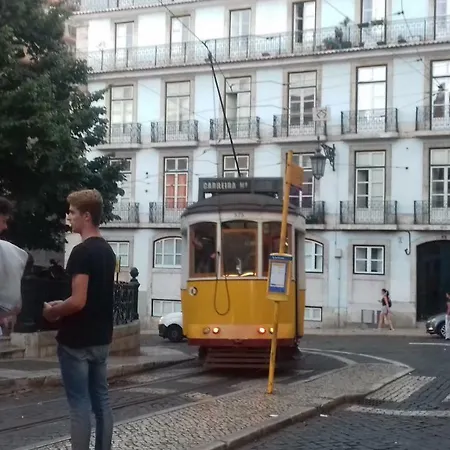 شقة Bairro Alto Centre Of *